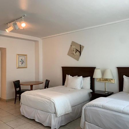 Beachfront Studios Casablanca Rentals Miami Beach Exterior photo