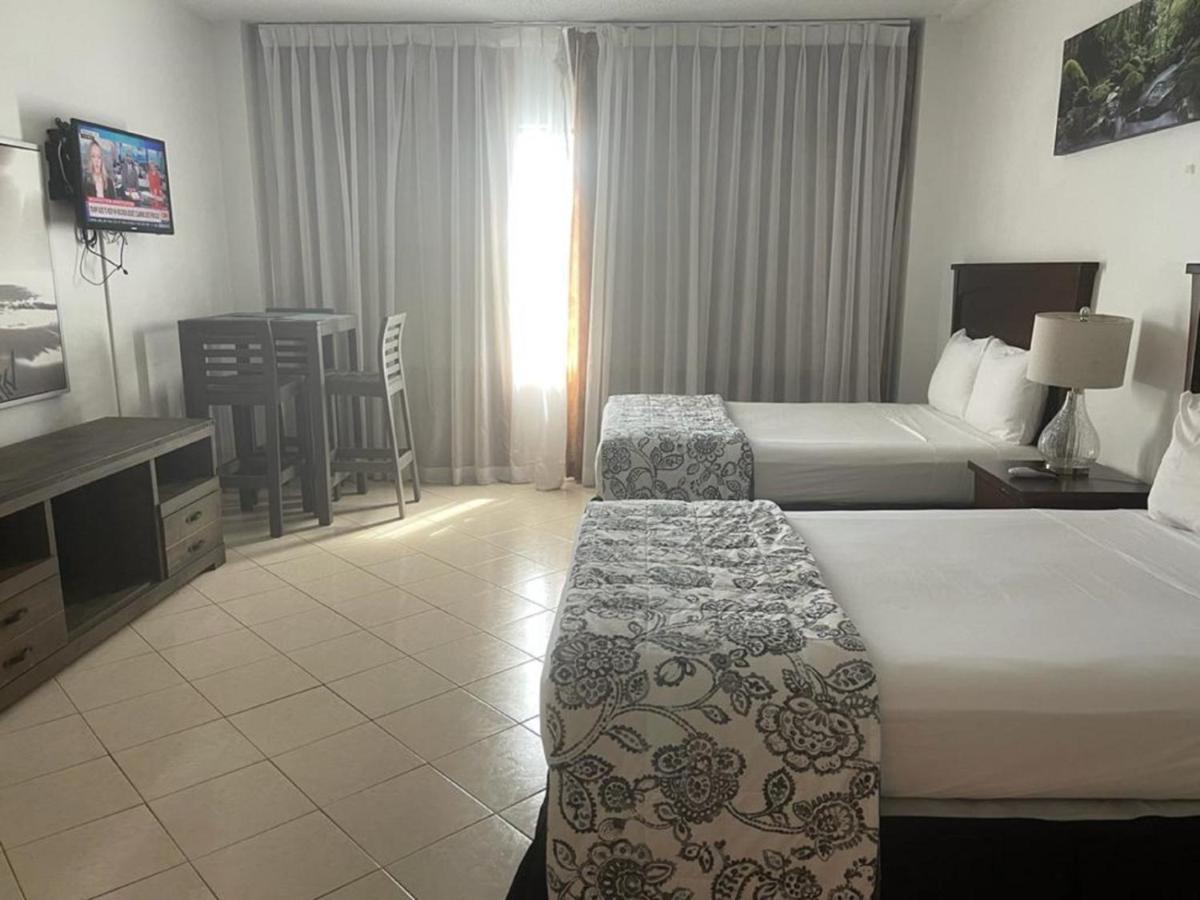 Beachfront Studios Casablanca Rentals Miami Beach Exterior photo